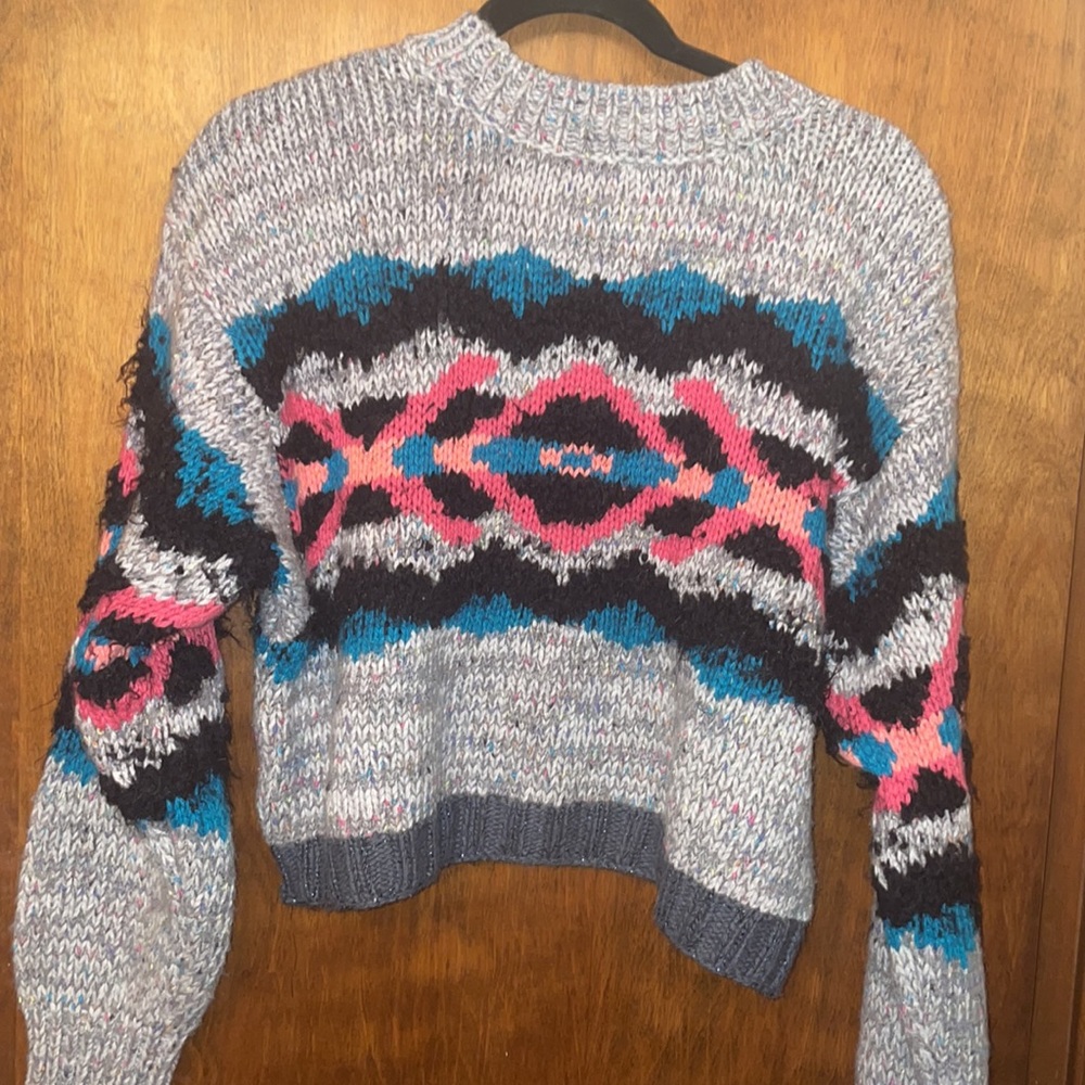 FREE PEOPLE
I Heart You Cropped Sweater
Size Small w FLAW - Picture 5 of 9